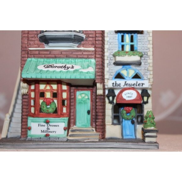 Dept 56 Christmas in the City - Dorothy's Dress Shop - Picture 6 of 8